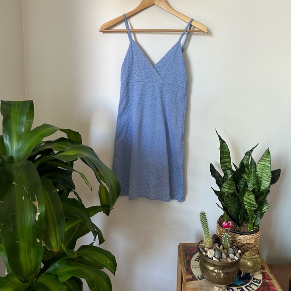 Brandy Melville Amara Light Blue Floral Dress - Picture 6 of 9